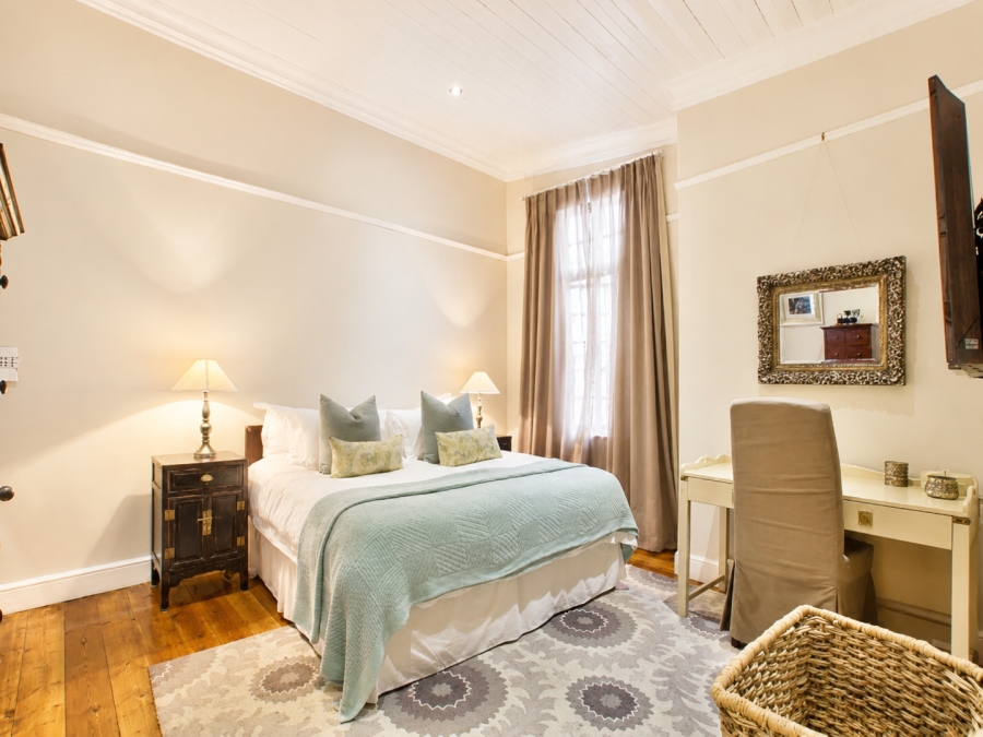 3 Bedroom Property for Sale in Gardens Western Cape